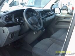VOLKSWAGEN T6.1 9-Sitzer-Stoff DSG Getriebe 1. Hand