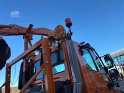 Mercedes-Benz Unimog U 427 mit Mulag Kombinationmähwerk MKM 700