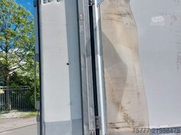 VOLVO FL 250 Carrier Supra 1250 Mt-LBW-Kamera