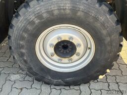 Mercedes-Benz Unimog U 318