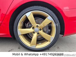 AUDI A4 Avant S line Quattro 2.0TDI *Xenon/MMI+/Temp