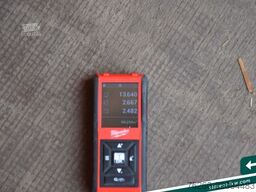 BERGER LIGHT Palettenkasten SAF Achsen 5.350 KG