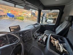 Scania P320 + HIAB 144 + GARNIER Kiper