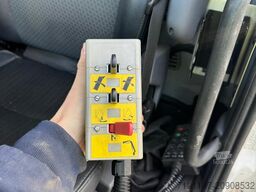 Scania P320 + HIAB 144 + GARNIER Kiper