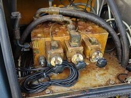 SCHMIDT Nido Stratos Anhänger-Salzstreuer 0,8 cbm + FS