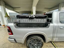 Dodge RAM  1500 Laramie