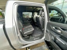 Dodge RAM  1500 Laramie