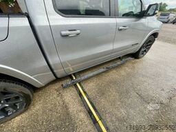 Dodge RAM  1500 Laramie