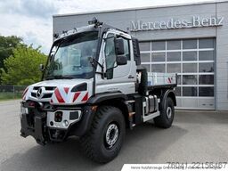 Mercedes-Benz Unimog U535 4X4 3350