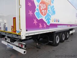 KRONE KONTENER / KOFFER / 2021 ROK / OS PODNOSZONA 