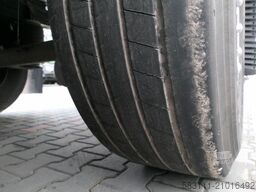 KRONE CH?ODNIA / 2017 ROK / CARRIER VECTOR 1550