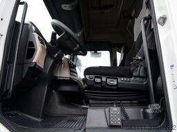 MAN TGX 18.460 / XLX / RETARDER / FULL AIRMATIC 