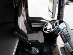 MAN TGX 18.460 / XLX / RETARDER / FULL AIRMATIC 