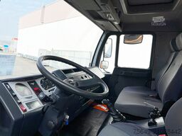 MAN 8.163 4x2 BB 8.163 4x2 BB mit Kran Fassi F60A.23