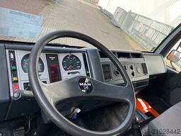 MAN 8.163 4x2 BB 8.163 4x2 BB mit Kran Fassi F60A.23