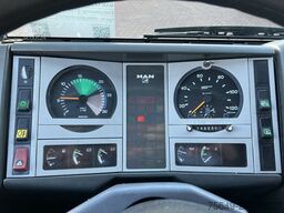 MAN 14.224 LAC 4x4 BB 14.224 LAC 4x4 BB mit Kran Atlas 100.1