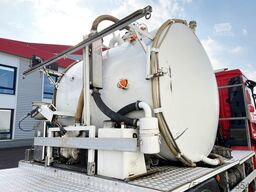 MAN TGM 13.250/340 4X4 BL TGM 13.250/340 4X4 BL, Kran Hiab 026 T-3, Einzelbereifung, Toilettenreiniger