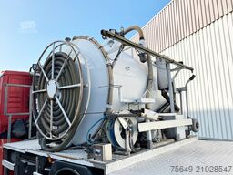 MAN TGM 13.250/340 4X4 BL TGM 13.250/340 4X4 BL, Kran Hiab 026 T-3, Einzelbereifung, Toilettenreiniger