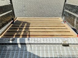 Iveco Eurocargo 75.190 - Finkl Livestock 1 deck - 9.0...