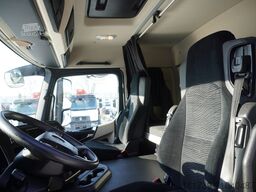 Mercedes-Benz Actros 1830 4x2 E6 / Curtainsider 18 EPA