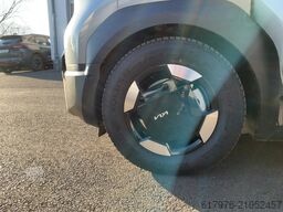 KIA PV5 CARGO L2H1 4T ELITE 71.2WP CT LM AW 360-CAM