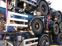 Dennison Stack - 3 x splitter container chassis 20-30-40...
