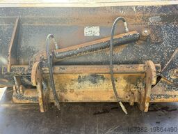 ZFE Side-Tilting bucket for CAT 908 SW