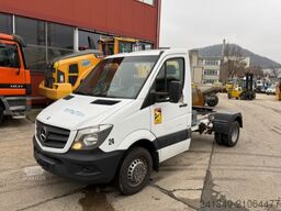 MERCEDES-BENZ Sprinter 519CDI 4x2