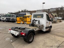MERCEDES-BENZ Sprinter 519CDI 4x2