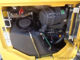 KOMATSU PC16R Powertilt + GL