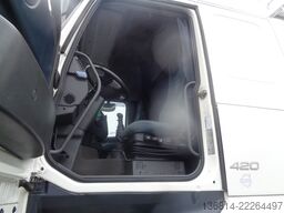VOLVO FH420 8x4 BB Spitzer Silo 23 cbm VEB EU5