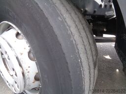 VOLVO FH420 8x4 BB Spitzer Silo 23 cbm VEB EU5