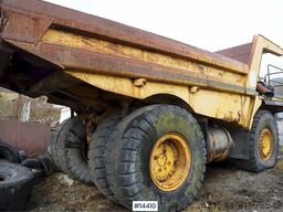 Euclid R60 dump truck w/ NEWLY OVERHAULED ENGINE AND TRAN