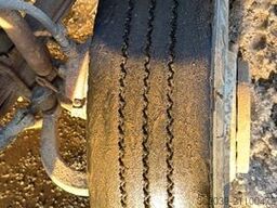 MERCEDES-BENZ 914D PRITSCHE HANDSCHALTUNG ABS BLATT BLATT