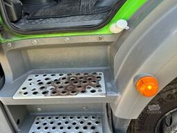 MERCEDES-BENZ Axor 1833L PRITSCHE KRAN PK 12002 EH SEHR GEPFLE