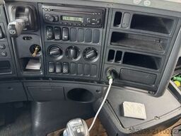 SCANIA R420 Sattelzugmaschine