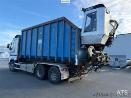 Volvo FH500 6x2 hook truck with 24t joab hook, 35m³ cont