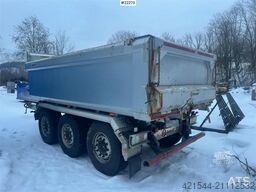 Istrail triple-axle trailer – New tipping cylinder