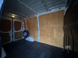 Iveco Daily 35S16  L1H2*TÜV 10.27*3.5 T AHK*2 HAND*