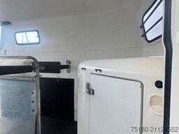 BÖCKMANN XL 2 Pferdeanhänger Vollpoly Aluboden 2,4t. WCF