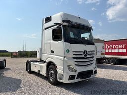 Mercedes-Benz Actros 18.45 GIGA SPACE