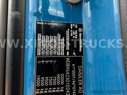 MERCEDES-BENZ Arocs 8X4 3246 Meiller Dreiseitenkipper Retarder