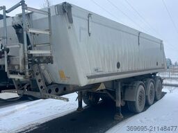 SCHMITZ CARGOBULL SGF S3 25qm Thermo Alu Luft / Lift Smart Board