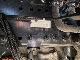 MAN TGX 18.460 4X2 LLS-U/Retarder/Standklima/ADR AT
