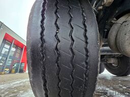 SCHMITZ CARGOBULL SKI 24 SL 7.2 / Liftachse