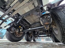 SCHMITZ CARGOBULL SKI 24 SL 7.2 / Liftachse