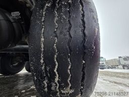 SCHMITZ CARGOBULL SKI 24 SL 7.2 / Liftachse