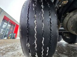 SCHMITZ CARGOBULL SKI 24 SL 7.2 / Liftachse