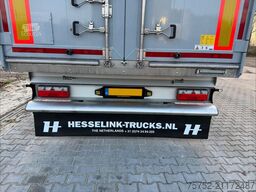 Kraker K-Force 92m2 Cargo Floor 10MM - Camera - Afvalz...