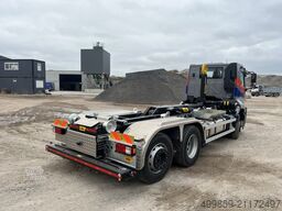 Ford F-line 6x2 Hyva Titan 20T Haakarmsysteem